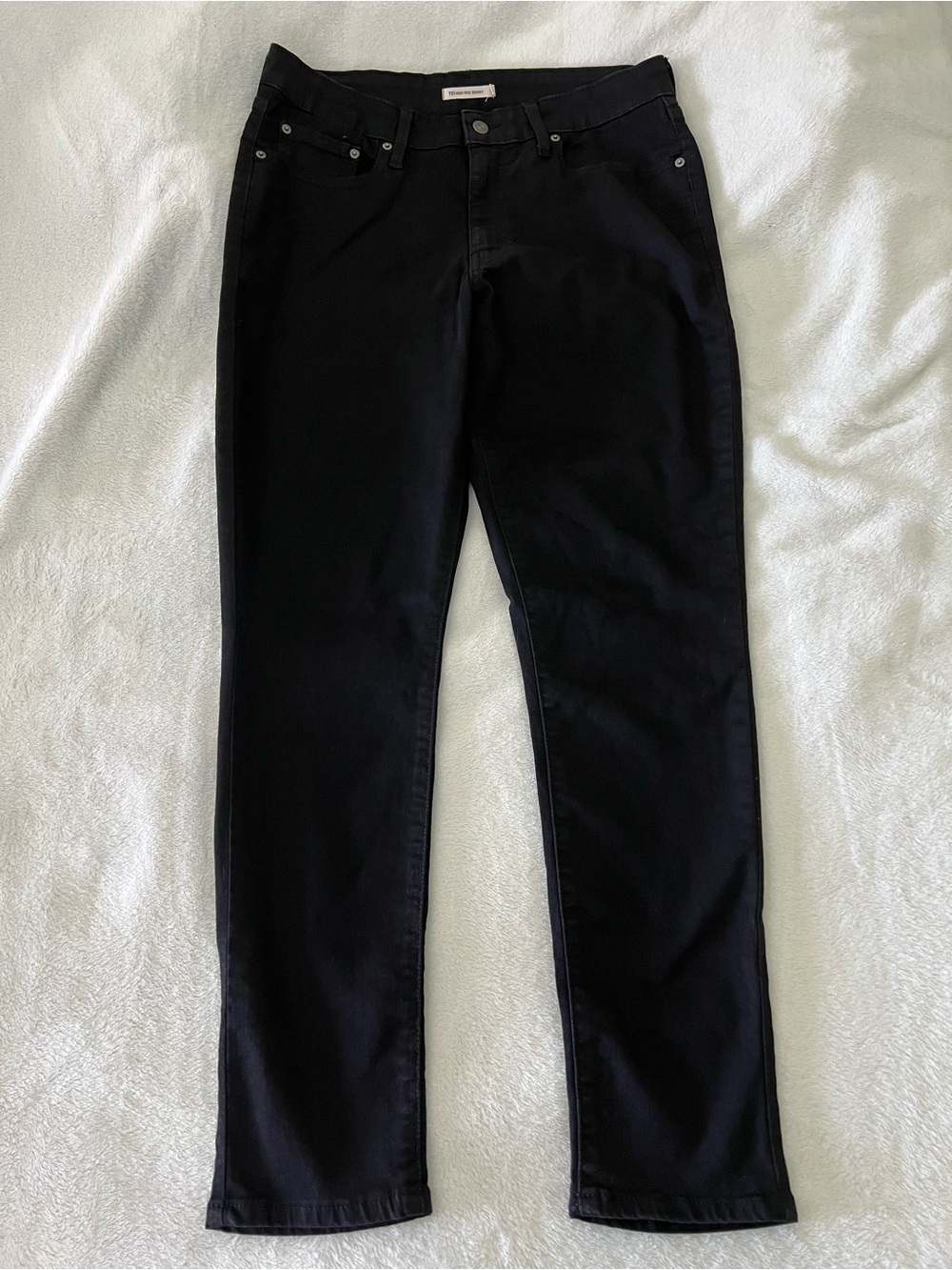 Levi's 721 High-Rise Skinny Women's Jeans — Black